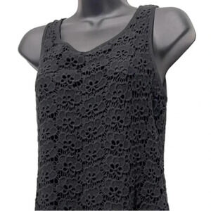 ❤️ 2/$11 Embroidered Crochet Lace Floral Black Tank Top Size Womens Small